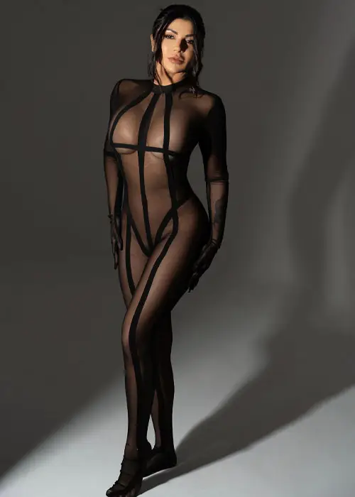 Alice escort PriveGirls
